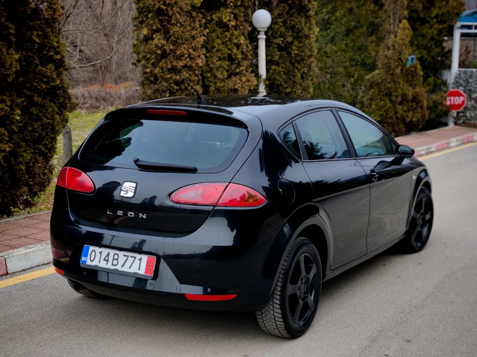 Seat Leon 1.9TDI(105)* BLACK-EDITION* XENON* НОВ ВНОС*  - изображение 7