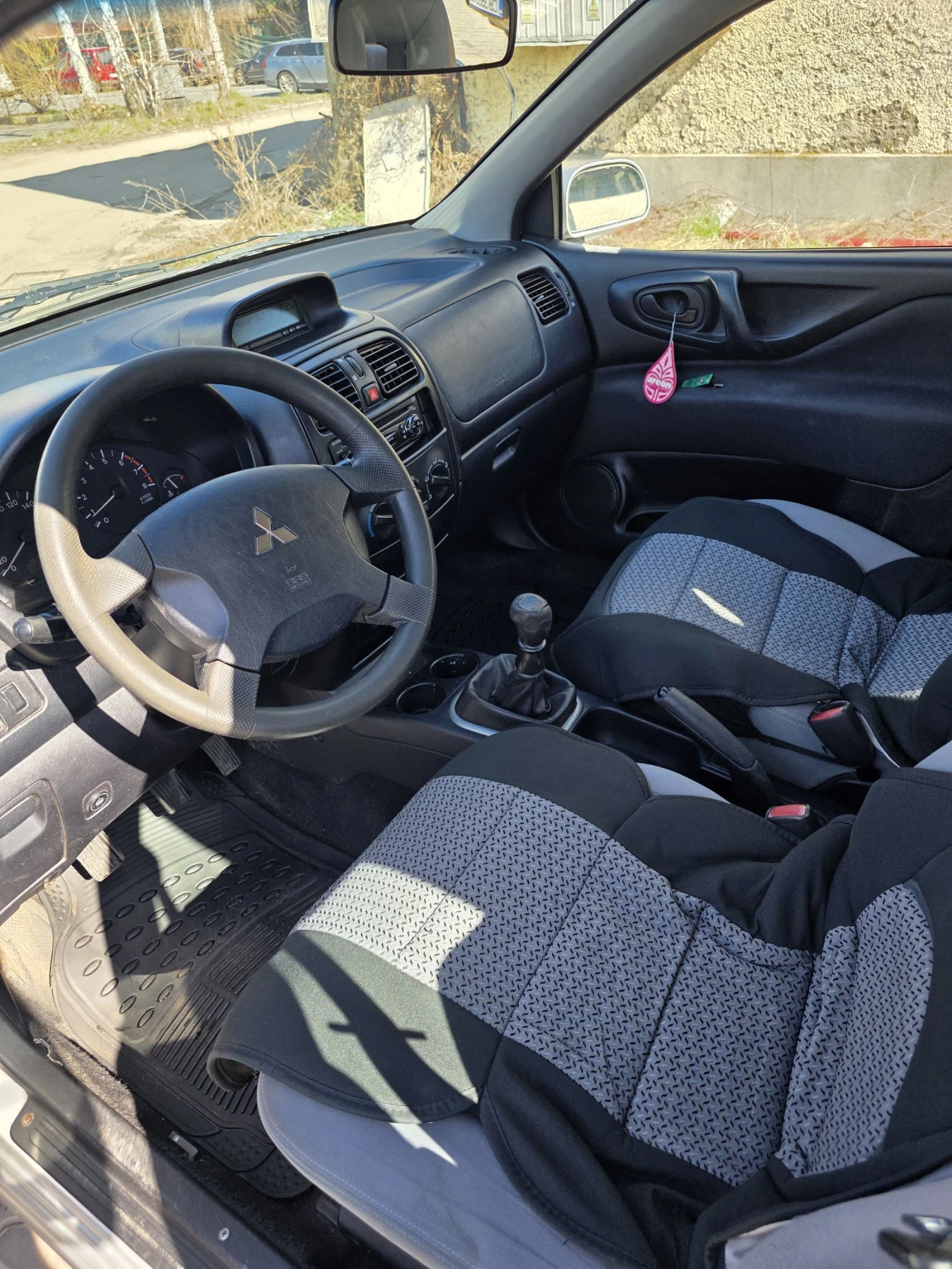 Mitsubishi Space star 1.3 ! газов инжекцион работещ климатик !, снимка 9 - Автомобили и джипове - 53825964