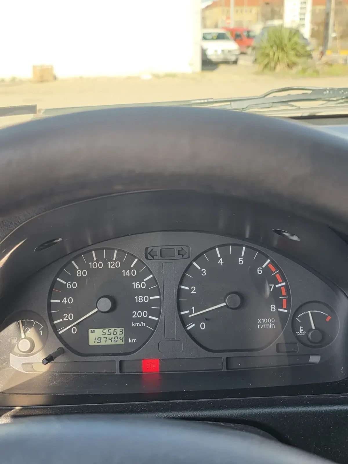 Mitsubishi Space star 1.3 ! газов инжекцион работещ климатик !, снимка 8 - Автомобили и джипове - 53825964