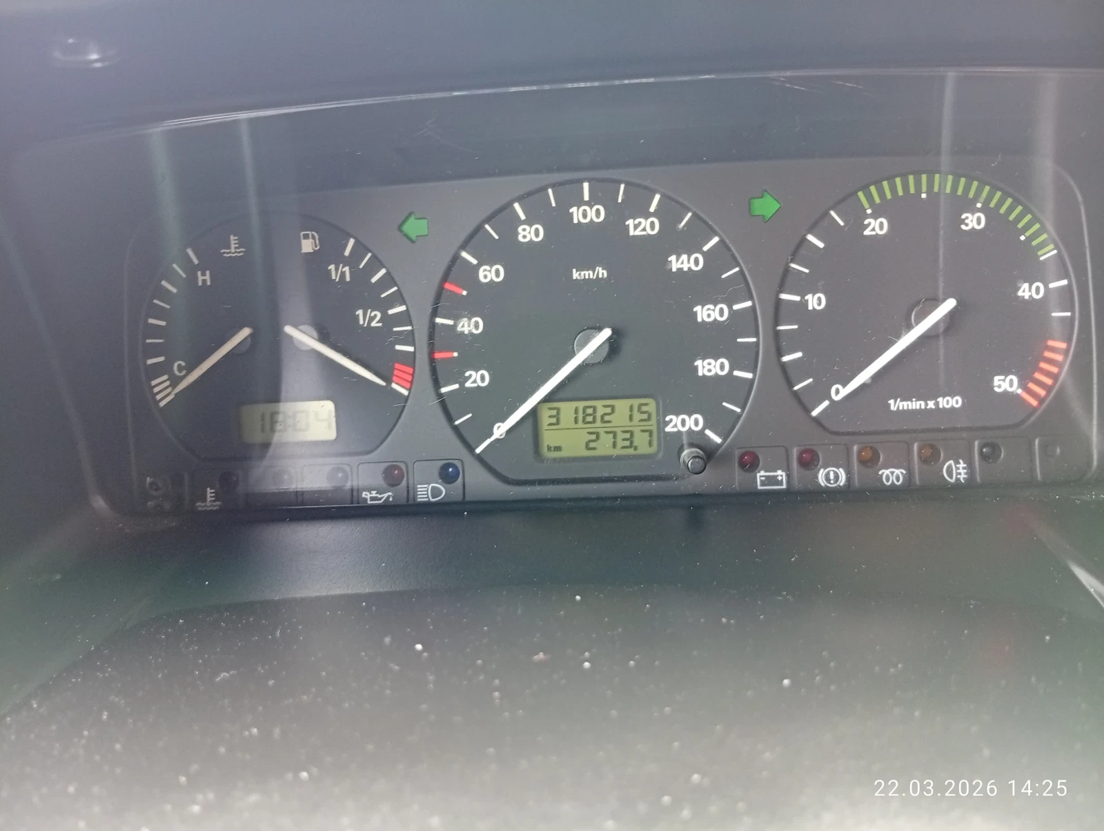 VW Multivan, снимка 9 - Автомобили и джипове - 53935121