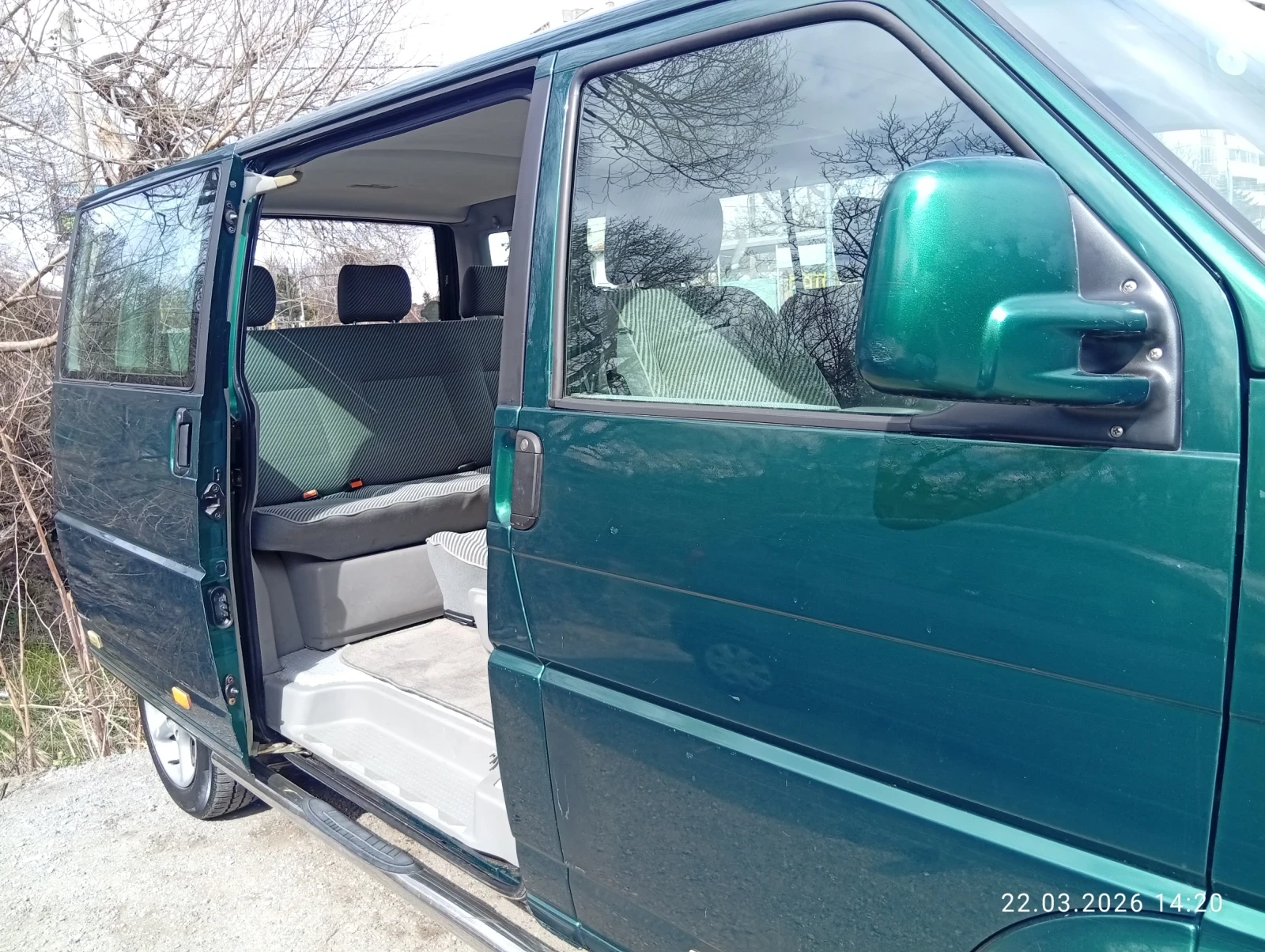 VW Multivan, снимка 10 - Автомобили и джипове - 53935121