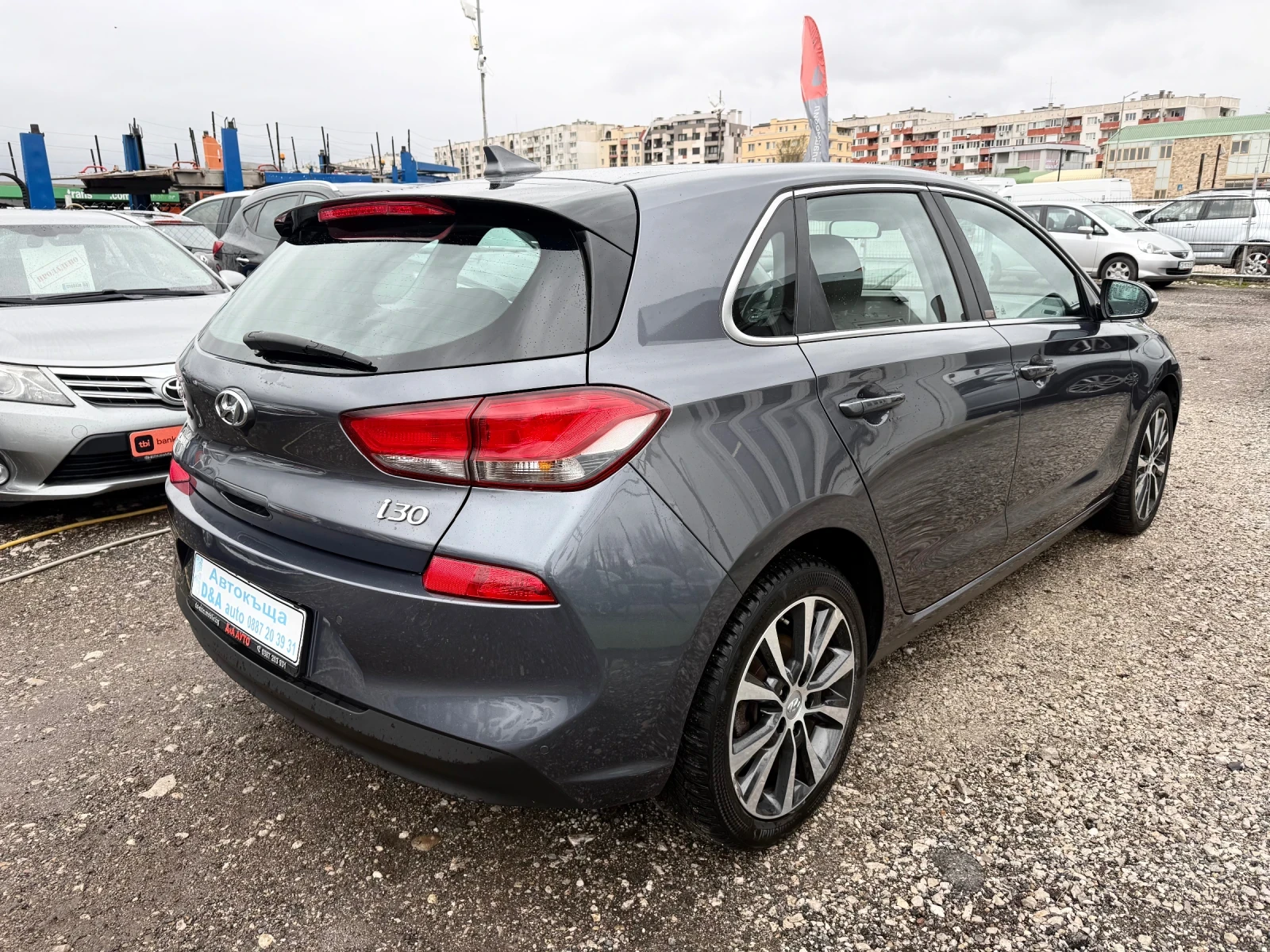 Hyundai I30 1.6CRDI 136�.� ��������� 137000�� | Mobile.bg � ����������� 9