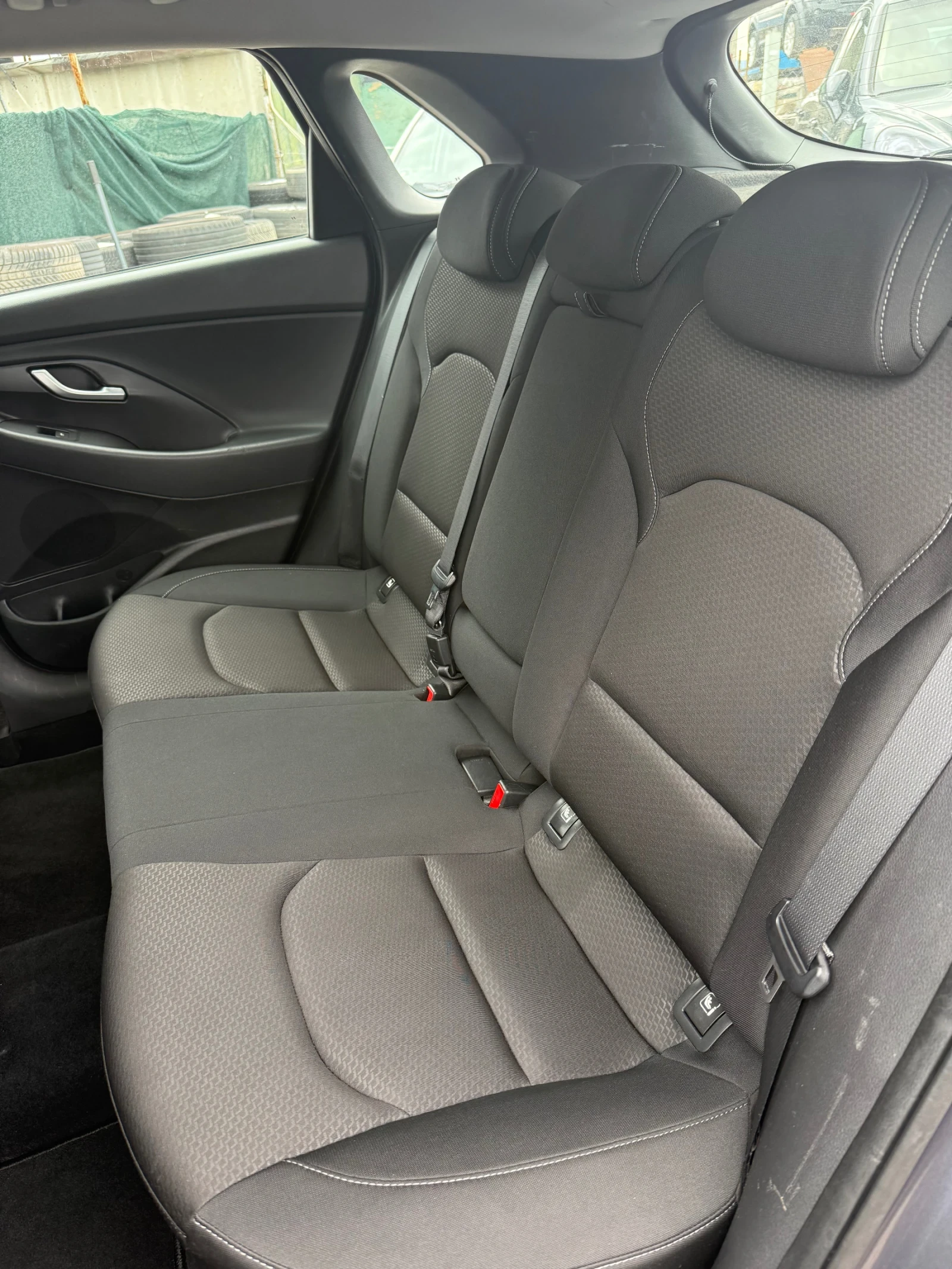 Hyundai I30 1.6CRDI 136�.� ��������� 137000�� | Mobile.bg � ����������� 11