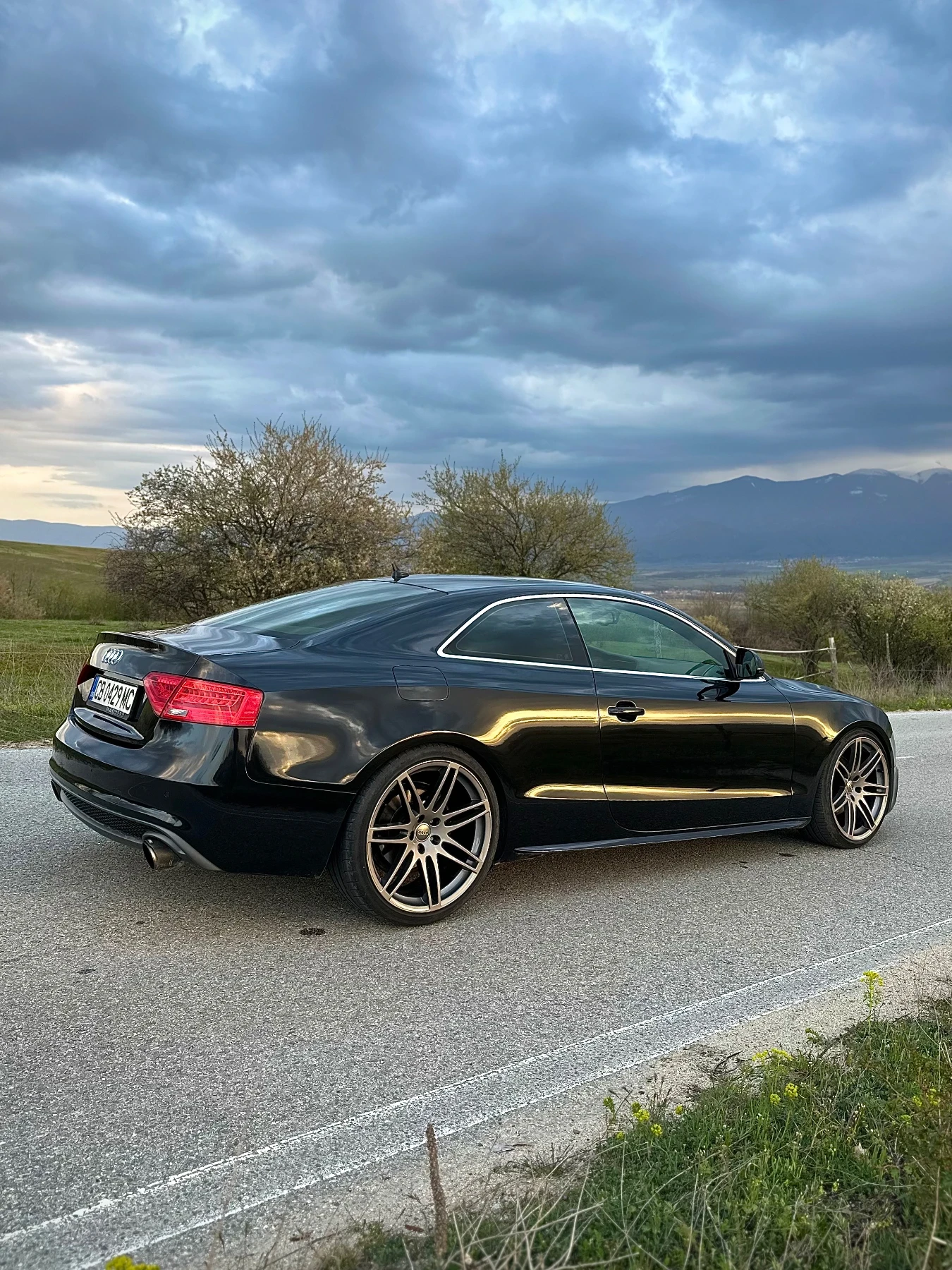 Audi A5 3xS-line 3.0 TDI, снимка 2 - Автомобили и джипове - 54243430