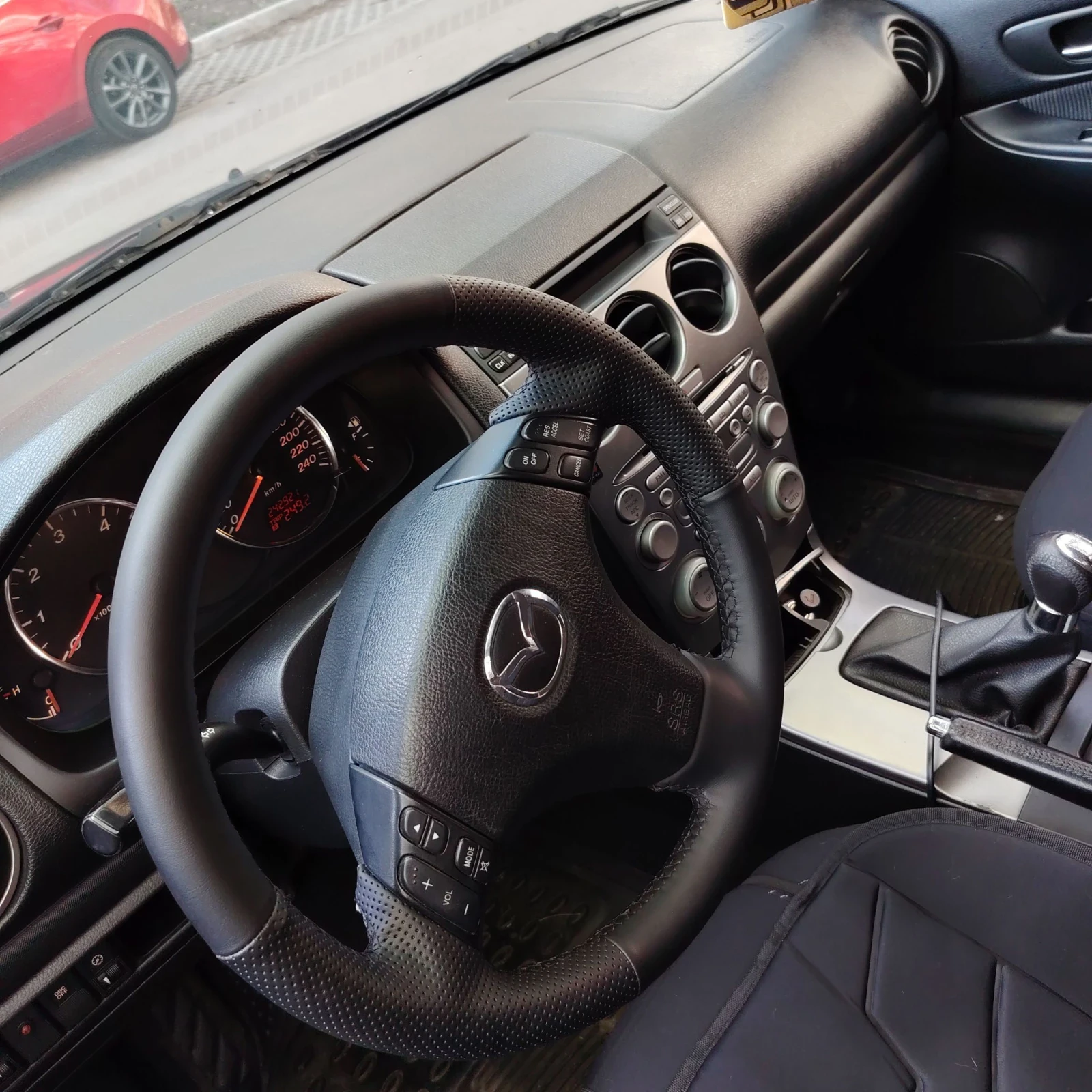 Mazda 6 2.0 136 коня , снимка 10 - Автомобили и джипове - 54245657