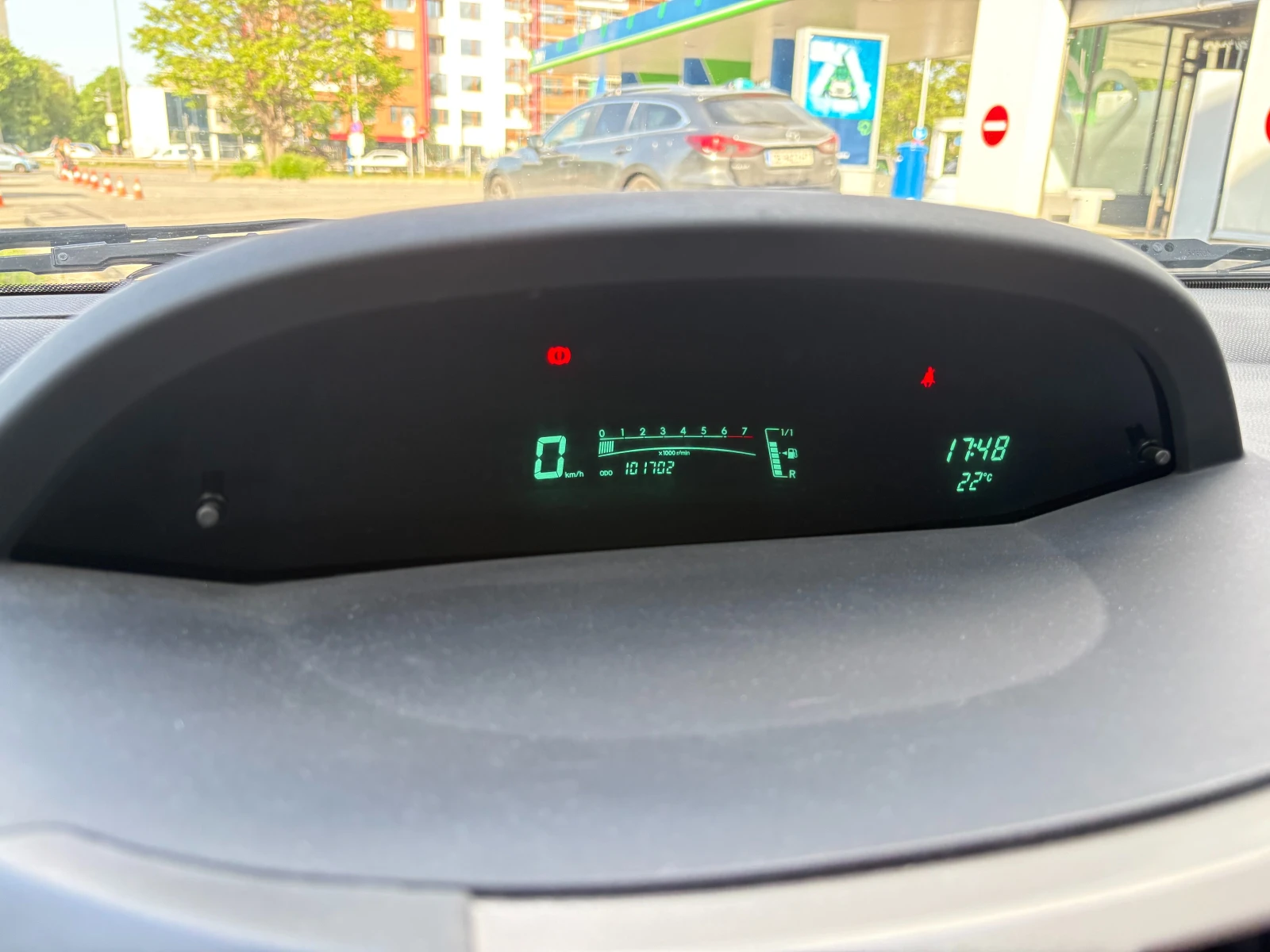 Toyota Yaris, снимка 10 - Автомобили и джипове - 54672437