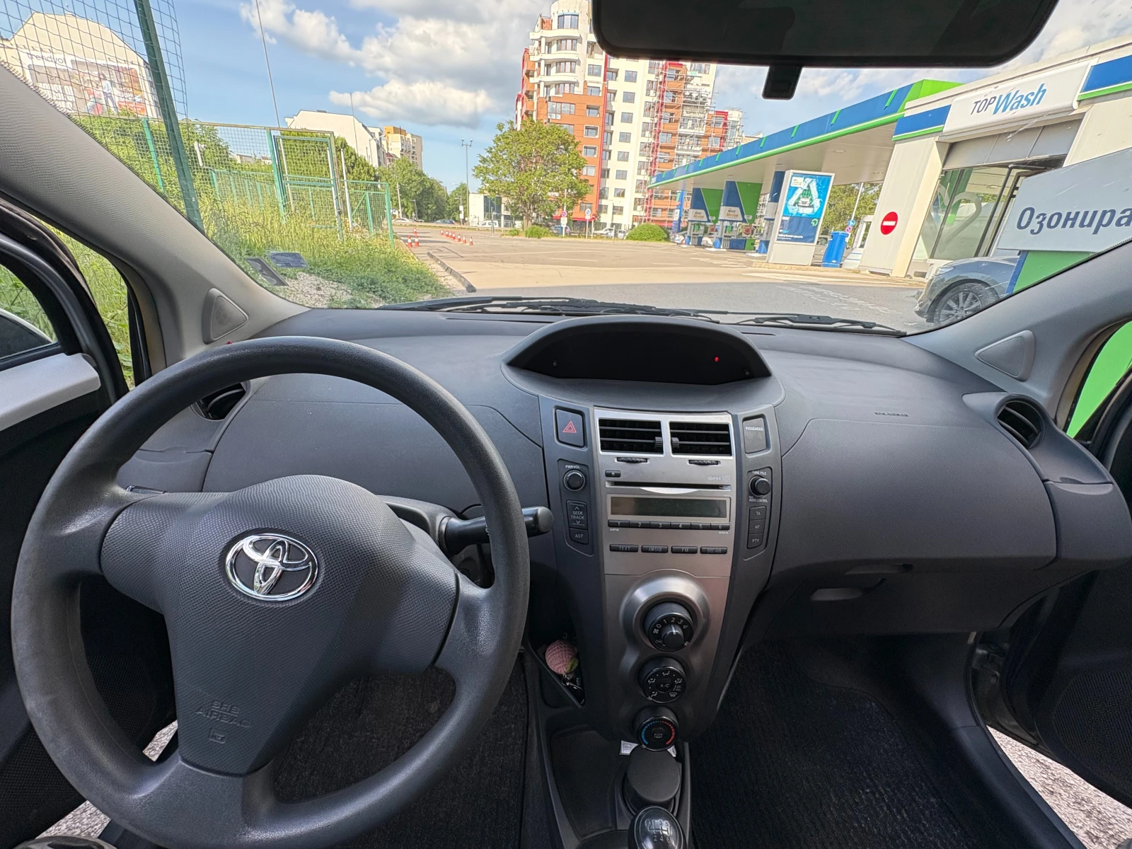 Toyota Yaris, снимка 9 - Автомобили и джипове - 54672437