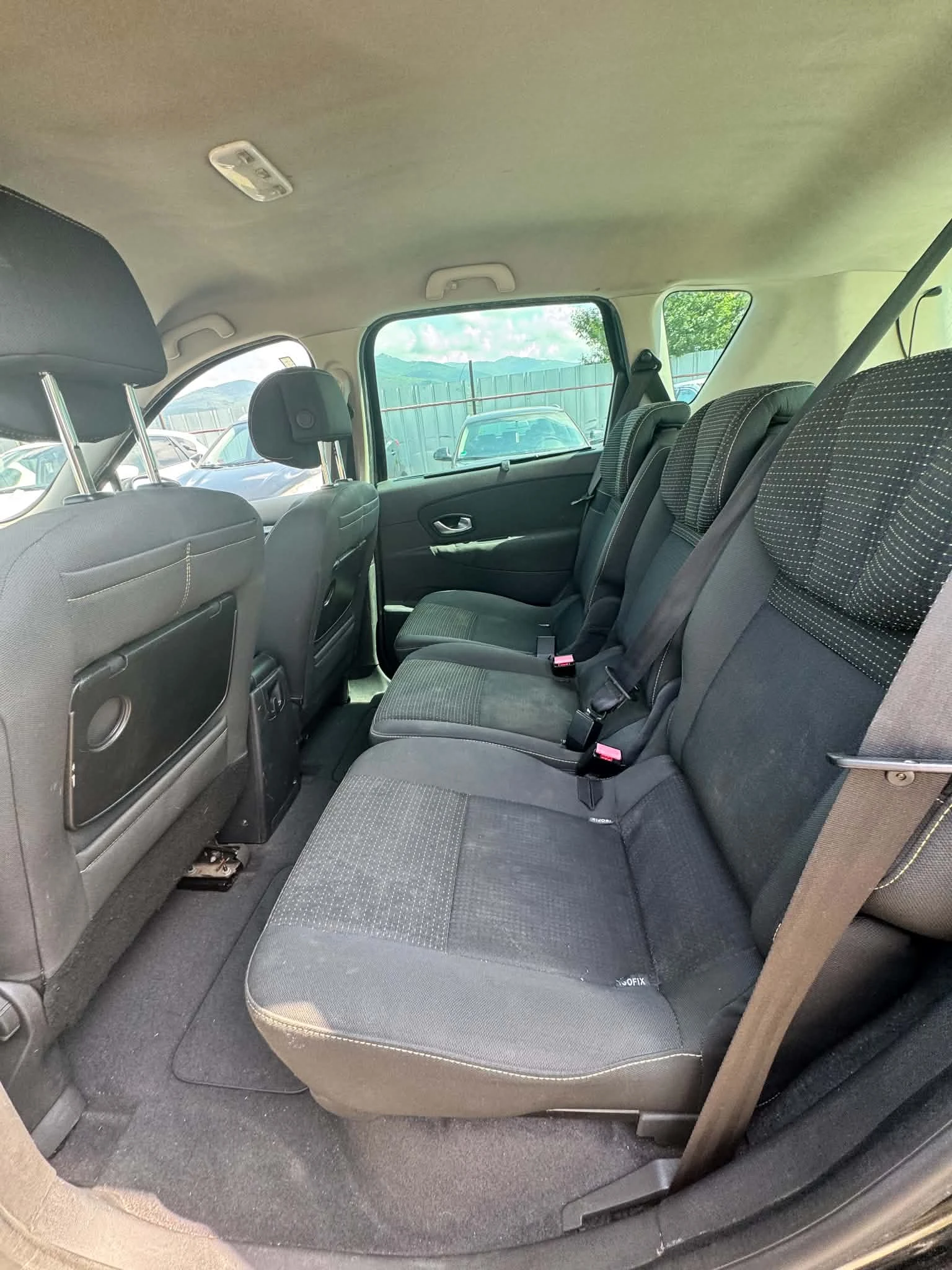 Renault Scenic 1.9DCI 130 к.с, снимка 7 - Автомобили и джипове - 54909046