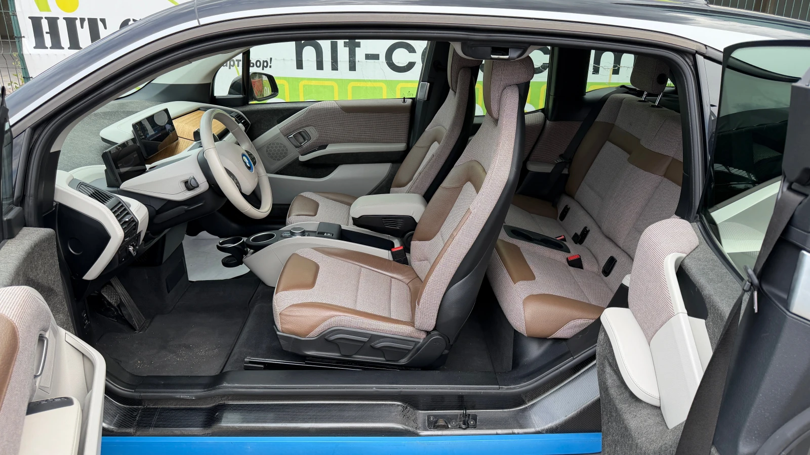 BMW i3 120 Ah първи собственик от България, снимка 8 - Автомобили и джипове - 54946263