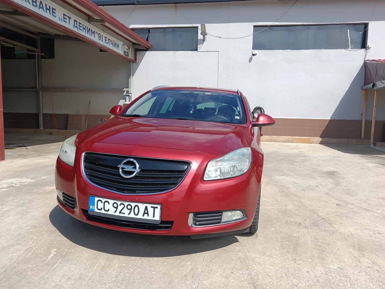 Opel Insignia 2.0 CDTI, снимка 2 - Автомобили и джипове - 54967513