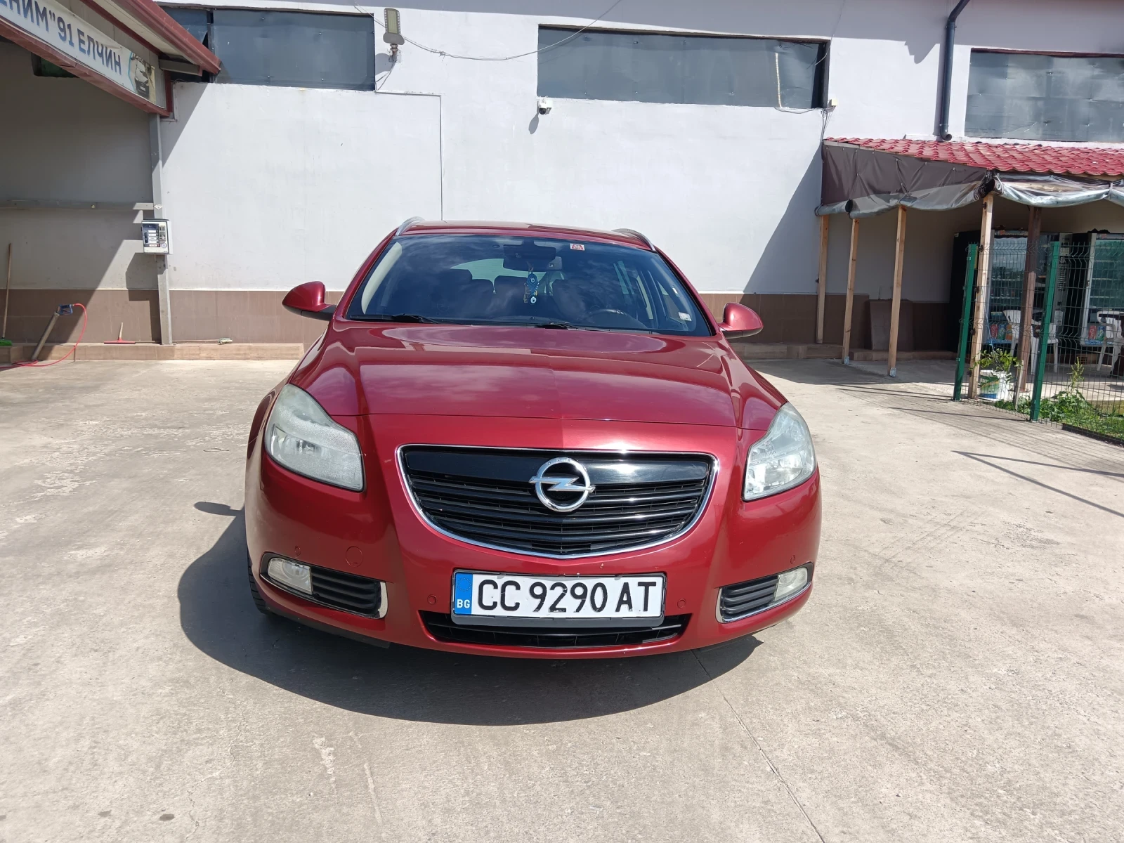Opel Insignia 2.0 CDTI, снимка 3 - Автомобили и джипове - 54967513