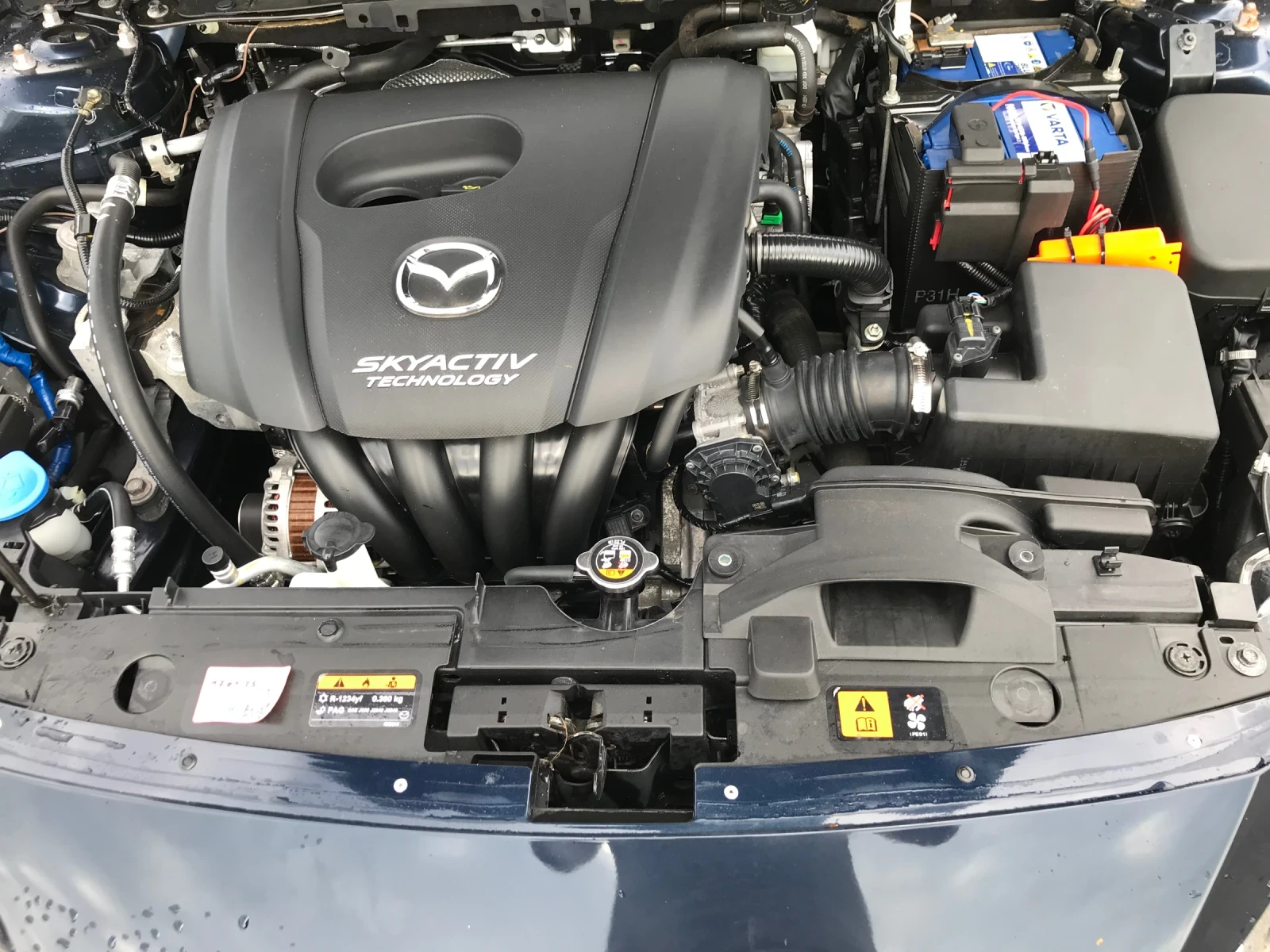 Mazda 2 1.5 I AVTOMAT , снимка 15 - Автомобили и джипове - 55157350