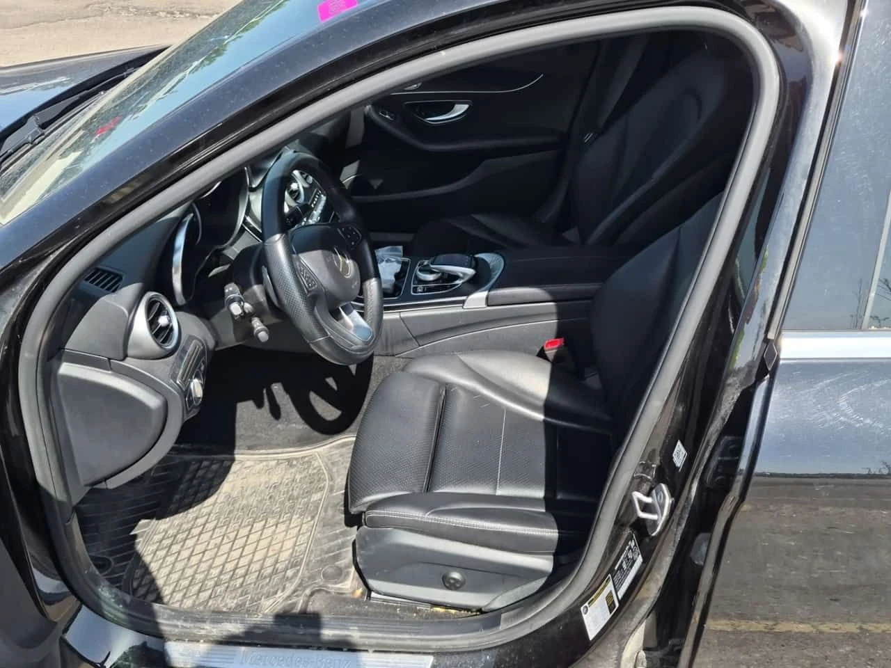 Mercedes-Benz C 300 * CARFAX * ЦЕНА ДО БГ, снимка 5 - Автомобили и джипове - 55187189