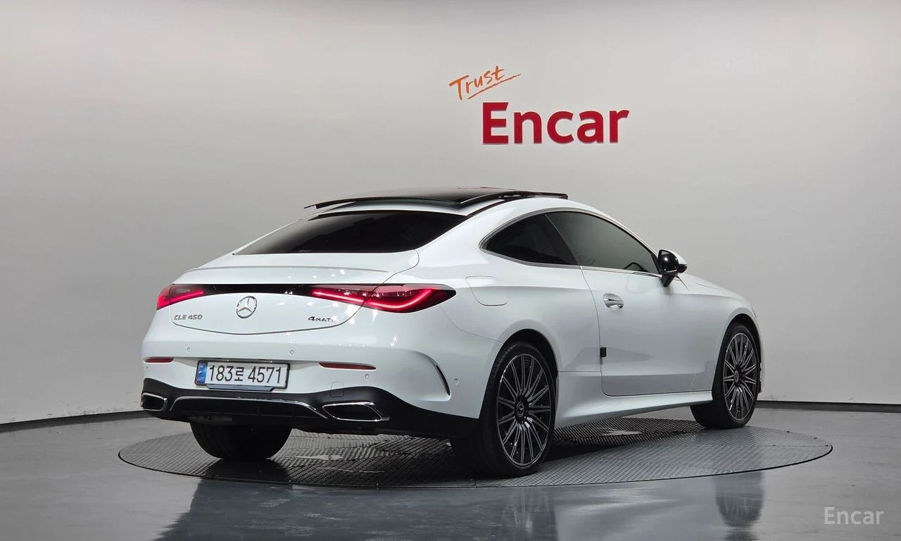 Mercedes-Benz CLE 450 4MATIC* DISTRONIC* BURMESTER* 360 CAM* HEAD-UP* , снимка 3 - Автомобили и джипове - 55224670