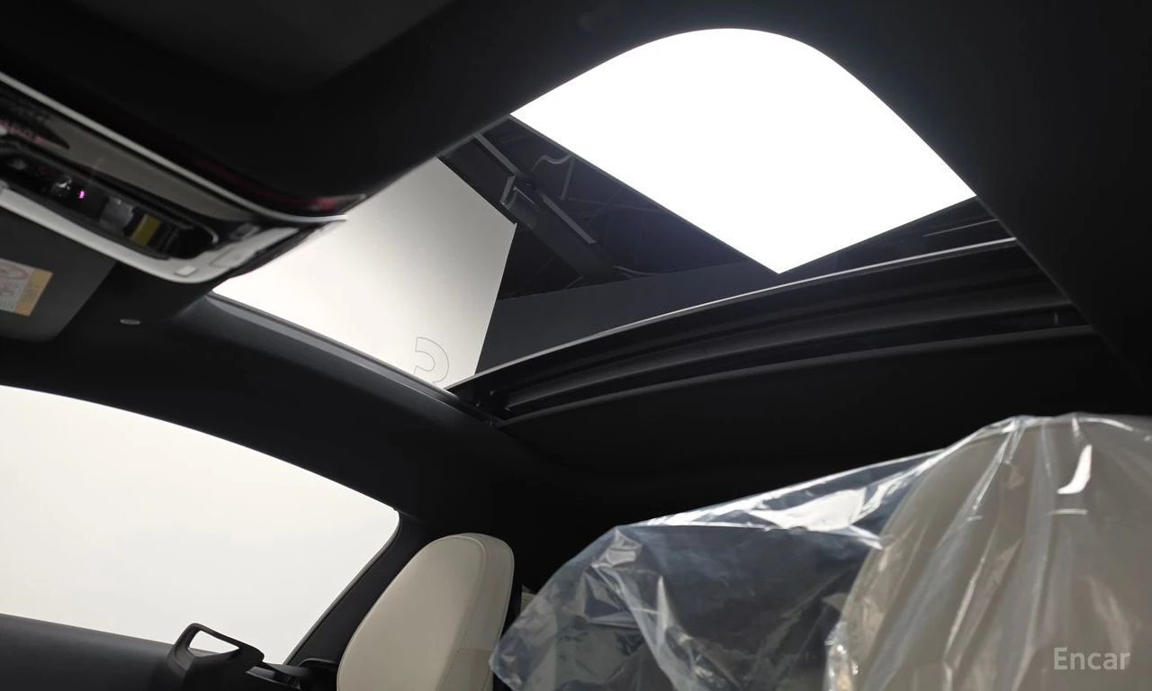 Mercedes-Benz CLE 450 4MATIC* DISTRONIC* BURMESTER* 360 CAM* HEAD-UP* , снимка 13 - Автомобили и джипове - 55224670