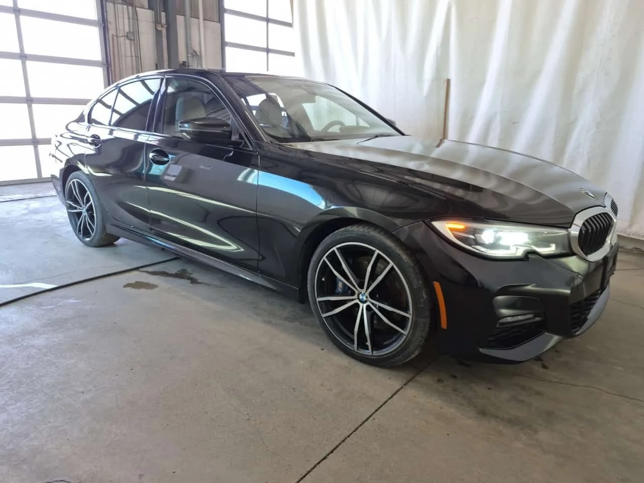 BMW 330  330I XDRIVE | M-PACK | ЦЕНА ДО БЪЛГАРИЯ | H&K , снимка 2 - Автомобили и джипове - 55301363