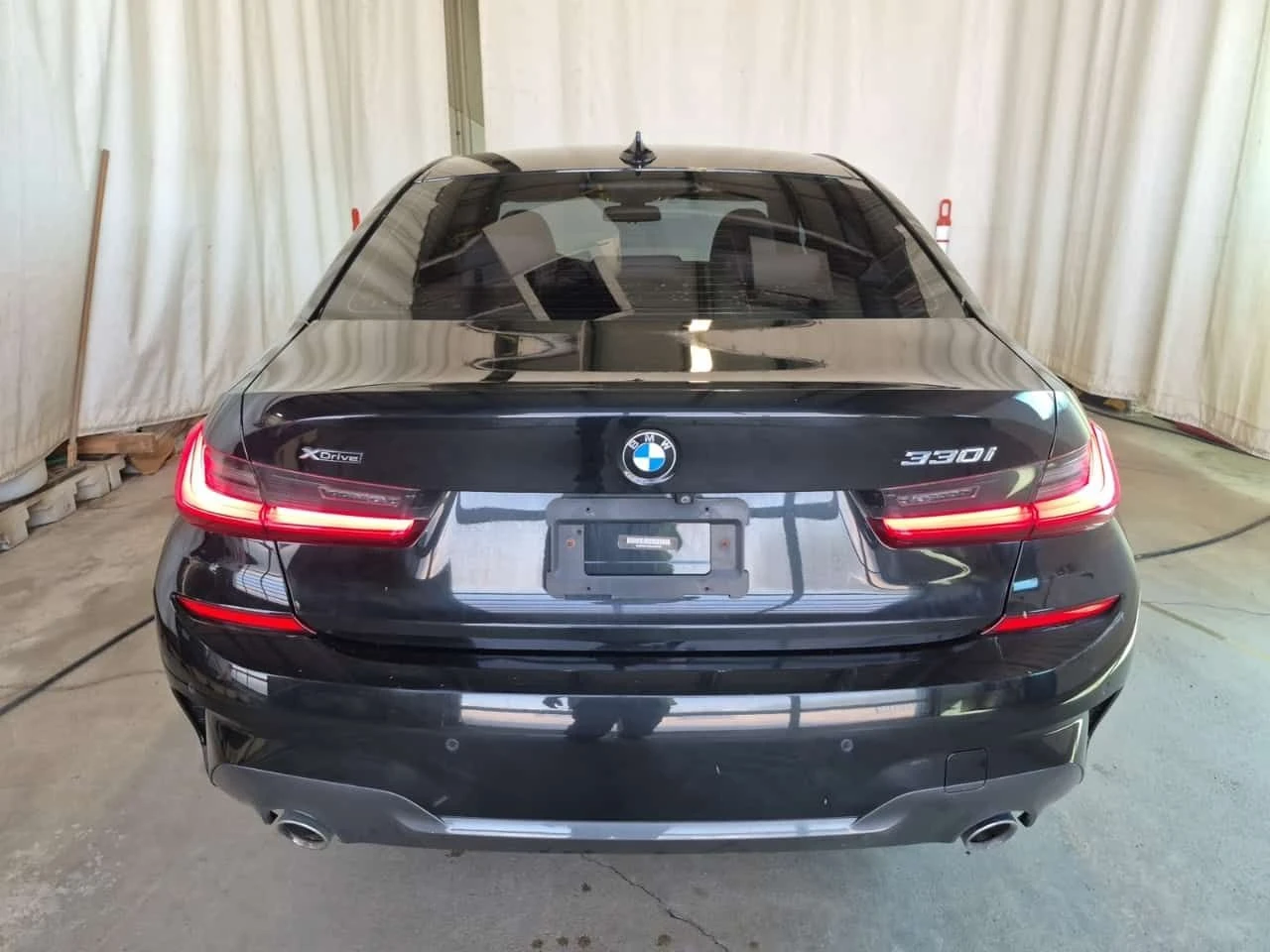 BMW 330  330I XDRIVE | M-PACK | ЦЕНА ДО БЪЛГАРИЯ | H&K , снимка 5 - Автомобили и джипове - 55301363