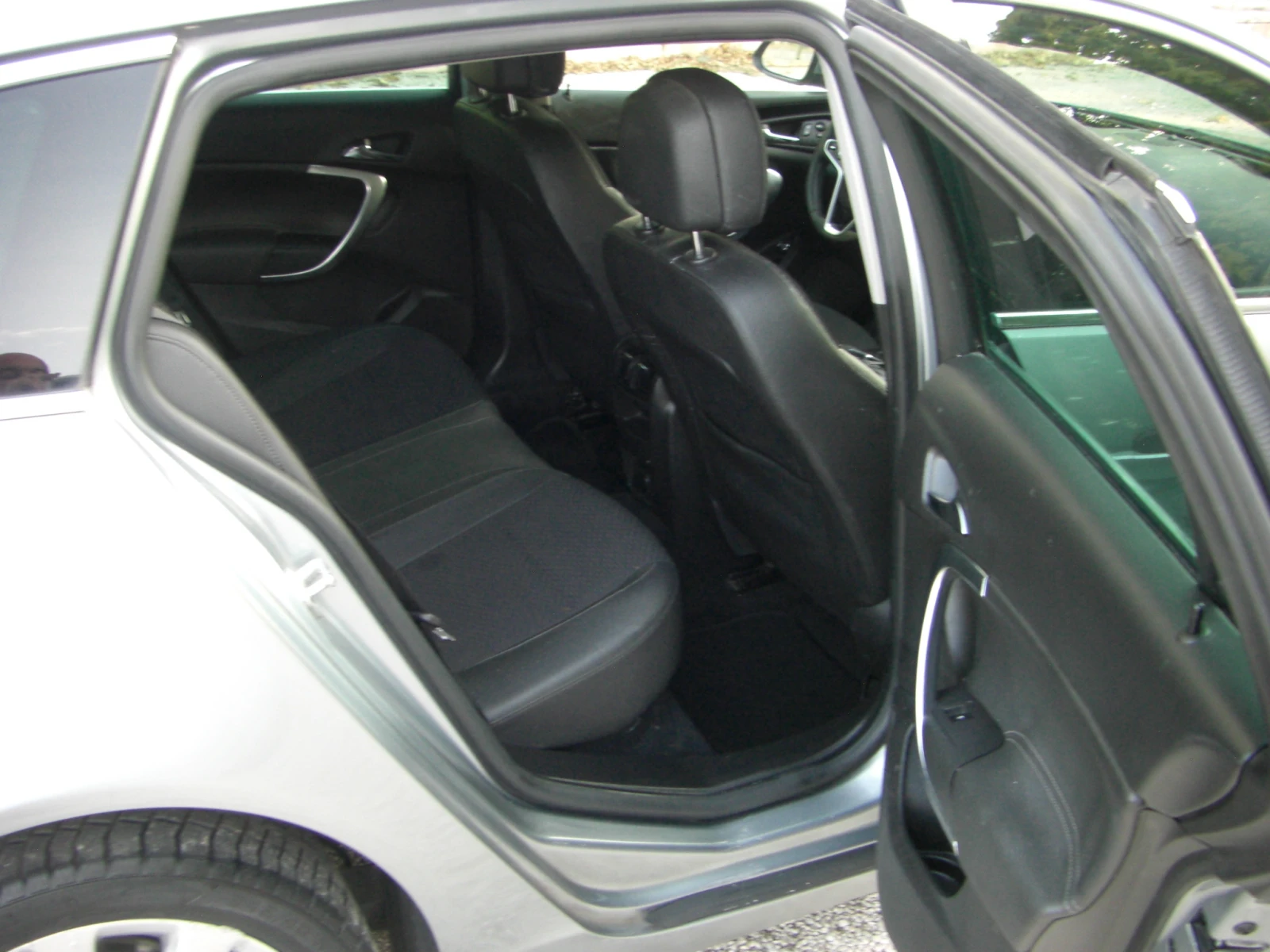 Opel Insignia 2.0cdti SPORT TOURER FACCE COSMO NAVI AVTOMAT, снимка 14 - Автомобили и джипове - 55400513