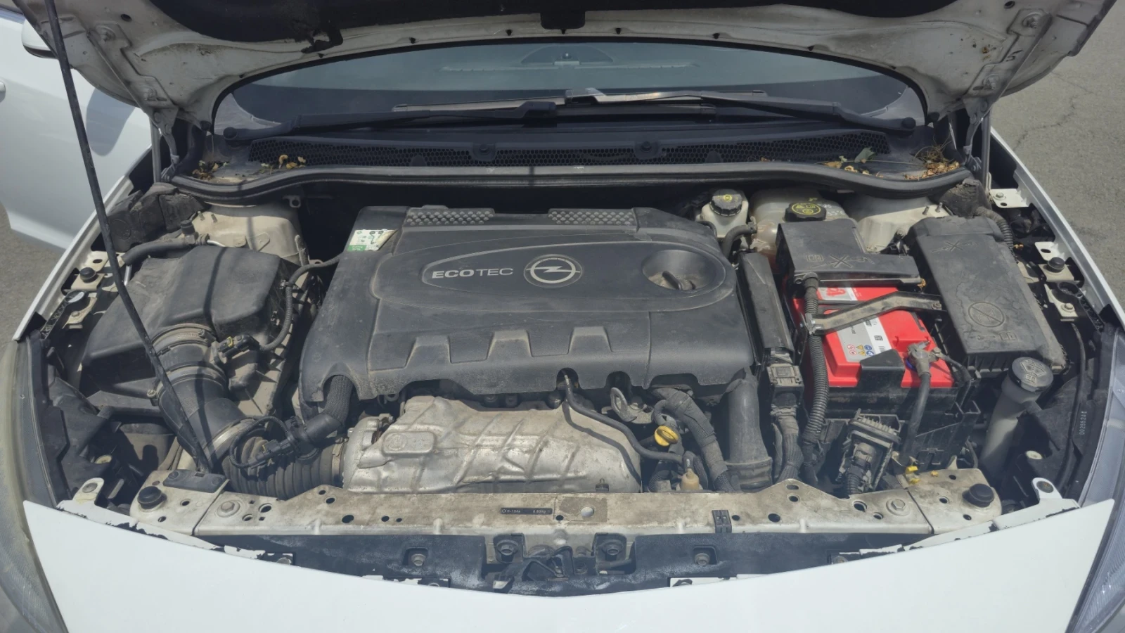 Opel Astra J Sport Tourer 2.0 CDTI, снимка 14 - Автомобили и джипове - 55415074