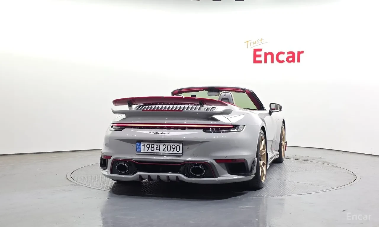Porsche 911 Turbo S* EXCLUSIVE, снимка 4 - Автомобили и джипове - 55876177
