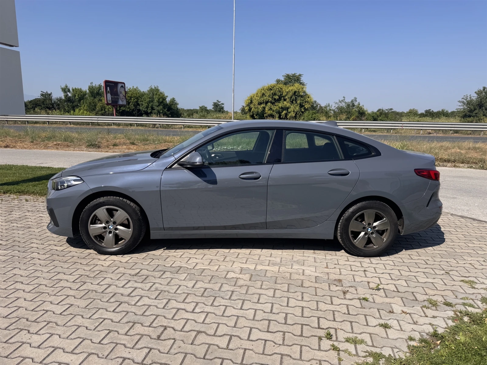 BMW 218 Гран Купе, снимка 3 - Автомобили и джипове - 56009684