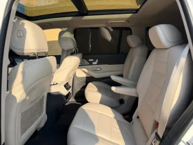 Mercedes-Benz GLS 450 4MATIC AMG Night Package, снимка 12