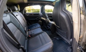 Porsche Cayenne GTS/COUPE/FACELIFT/SPORT DESIGN/BOSE/CARBON/PANO/ - 122880 € / 240332.39 лв. - 97204345 16