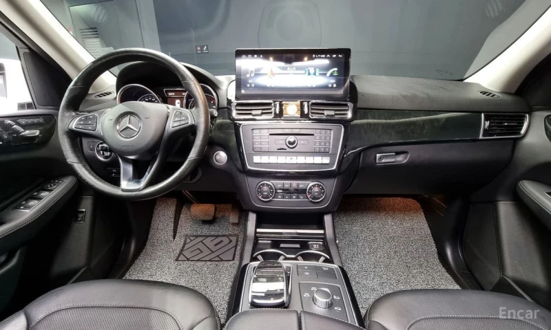 Mercedes-Benz GLE 350, снимка 7 - Автомобили и джипове - 52923899