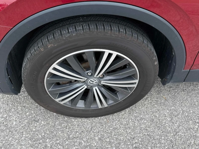 VW Tiguan * Highline * CARFAX * БЕЗ ПЪРВОНАЧАЛНА ВНОСКА, снимка 7 - Автомобили и джипове - 52957691