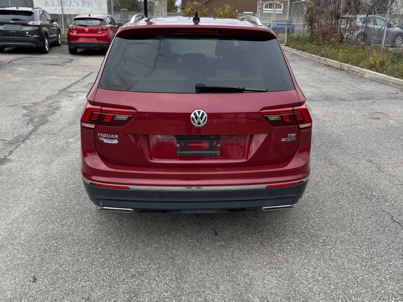VW Tiguan * Highline * CARFAX * БЕЗ ПЪРВОНАЧАЛНА ВНОСКА, снимка 4 - Автомобили и джипове - 52957691
