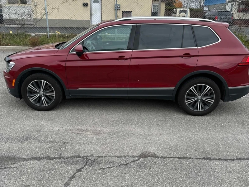 VW Tiguan * Highline * CARFAX * БЕЗ ПЪРВОНАЧАЛНА ВНОСКА, снимка 2 - Автомобили и джипове - 52957691