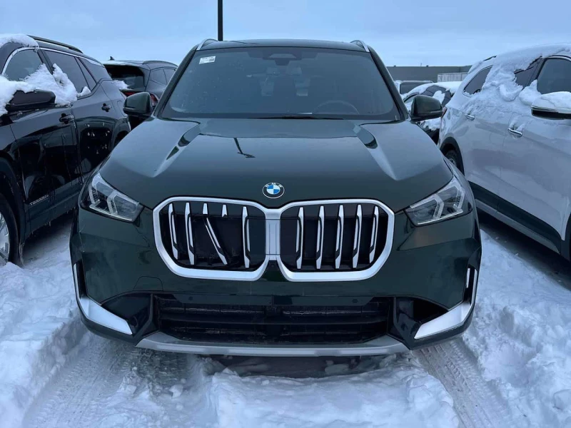 BMW X1 xDrive28i/CARFAX/HARMAN KARDON/360, снимка 2 - Автомобили и джипове - 53577313