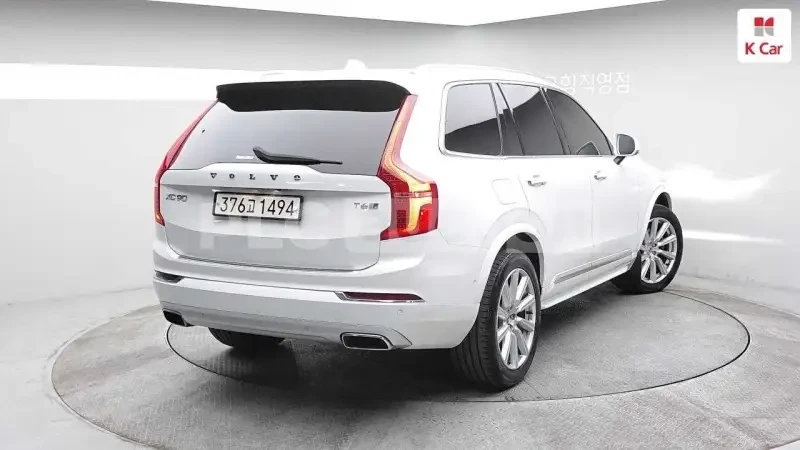 Volvo XC60 T6 AWD/DISTRONIC/PANO/ВКЛЮЧЕН ТЕХНОТЕСТ, снимка 2 - Автомобили и джипове - 54212489