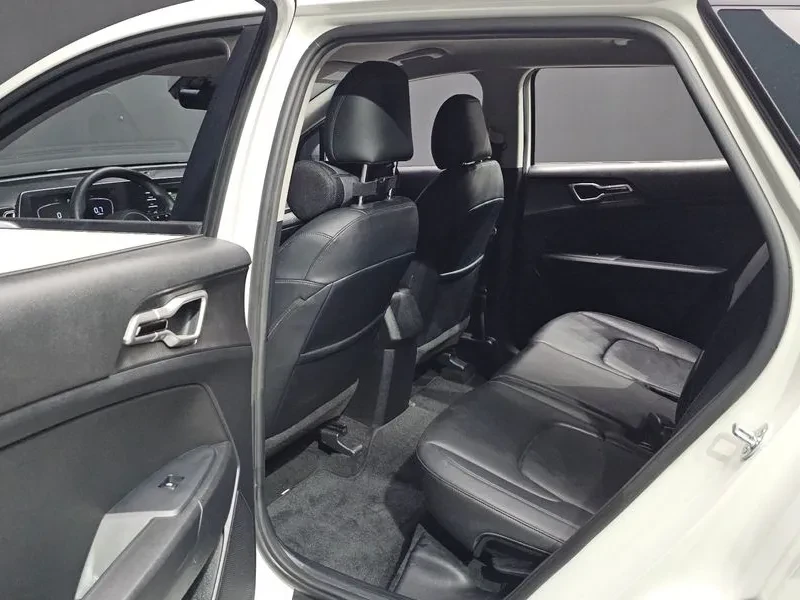 Kia Sportage DIESEL 2.0 2WD TRENDY, снимка 11 - Автомобили и джипове - 54737881