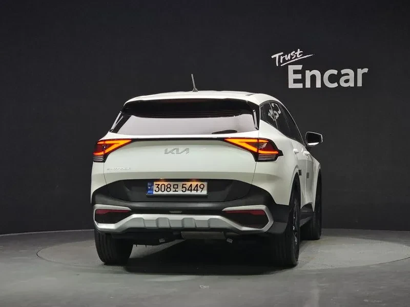 Kia Sportage DIESEL 2.0 2WD TRENDY, снимка 4 - Автомобили и джипове - 54737881