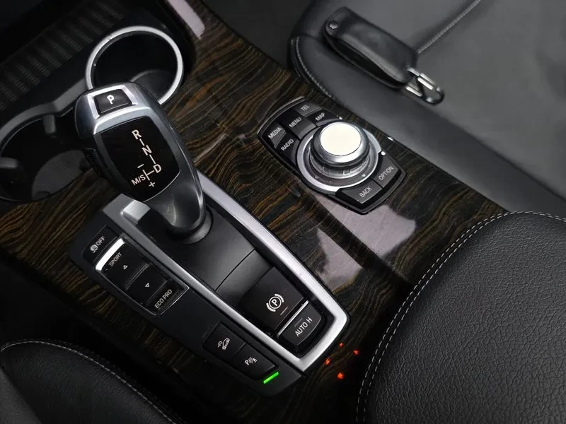 BMW X3 3.0D - САМО 30% АВАНС, снимка 16 - Автомобили и джипове - 56004462