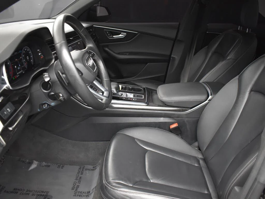 Audi Q8 55TFSI* PREMIUM* ДИГ.ТАБЛО* КАМЕРА* ПОДГРЕВ - изображение 10