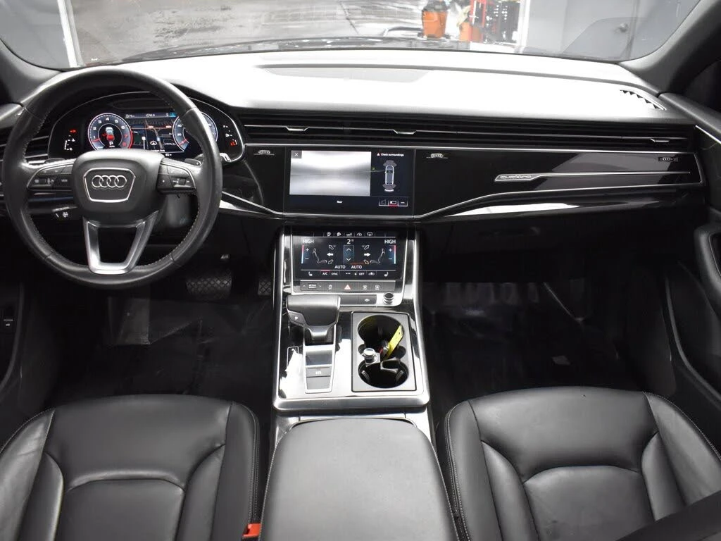 Audi Q8 55TFSI* PREMIUM* ДИГ.ТАБЛО* КАМЕРА* ПОДГРЕВ - изображение 7