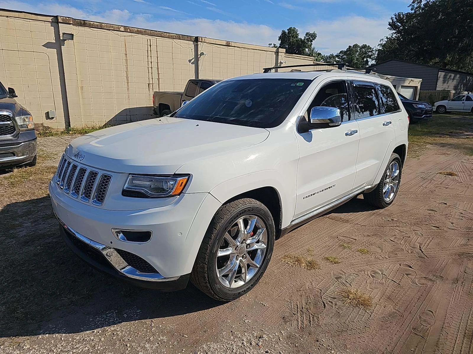 Jeep Grand cherokee SUMMIT / DISTRONIC / ОБДУХВАНЕ / ПАНОРАМА          - изображение 2