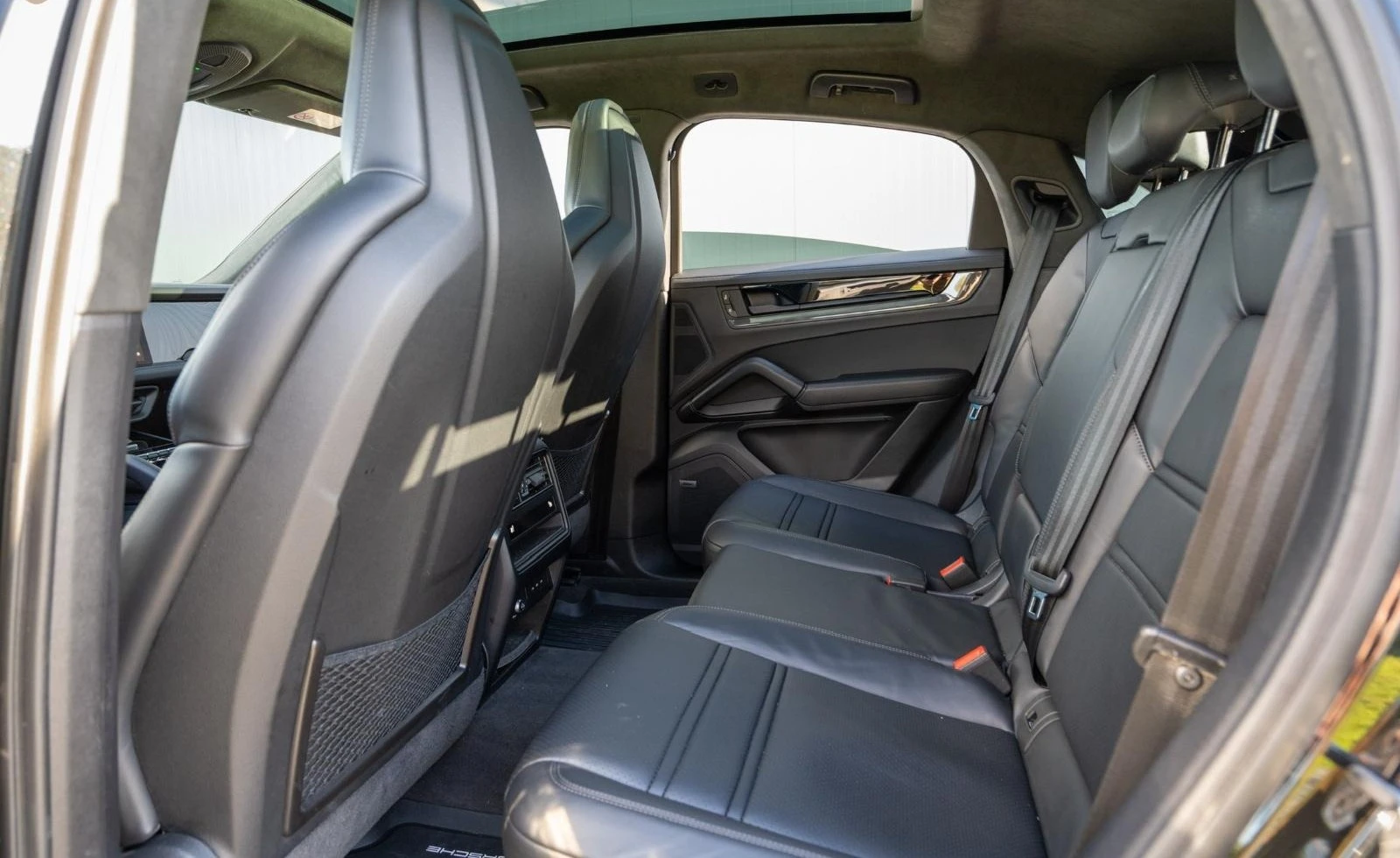 Porsche Cayenne GTS/COUPE/FACELIFT/SPORT DESIGN/BOSE/CARBON/PANO/ | Mobile.bg � ����������� 17