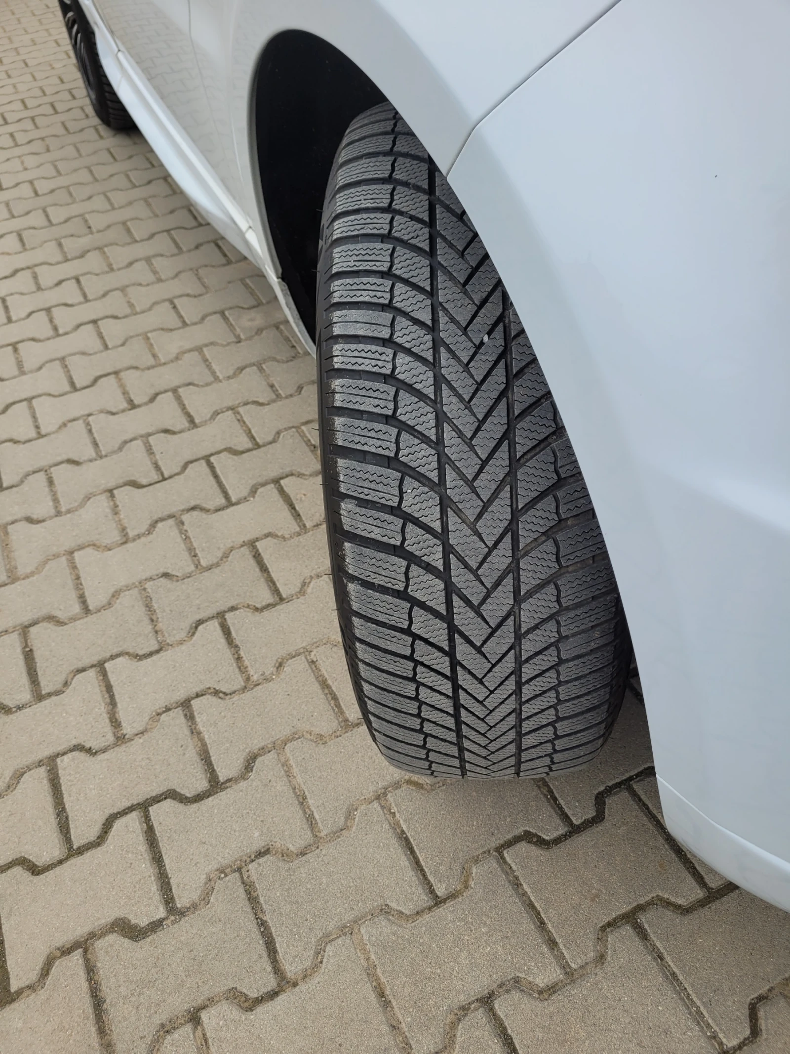 Land Rover Range Rover Sport, снимка 3 - Автомобили и джипове - 53998330