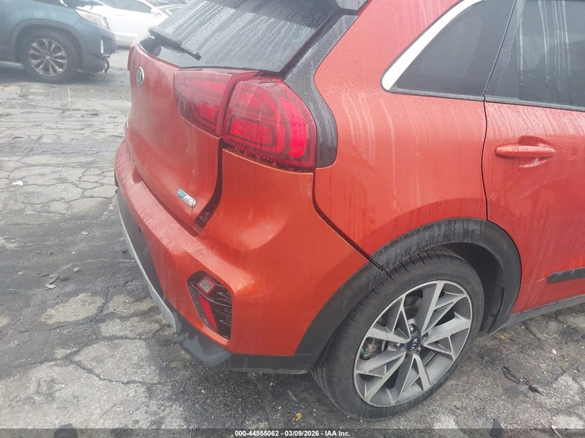 Kia Niro 1.6l Touring Special Edition, снимка 6 - Автомобили и джипове - 54093847