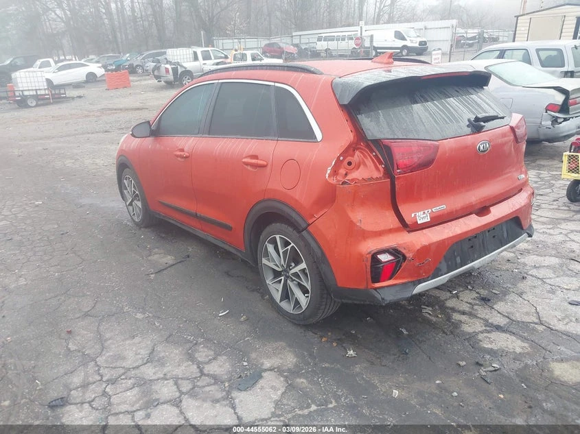 Kia Niro 1.6l Touring Special Edition, снимка 3 - Автомобили и джипове - 54093847