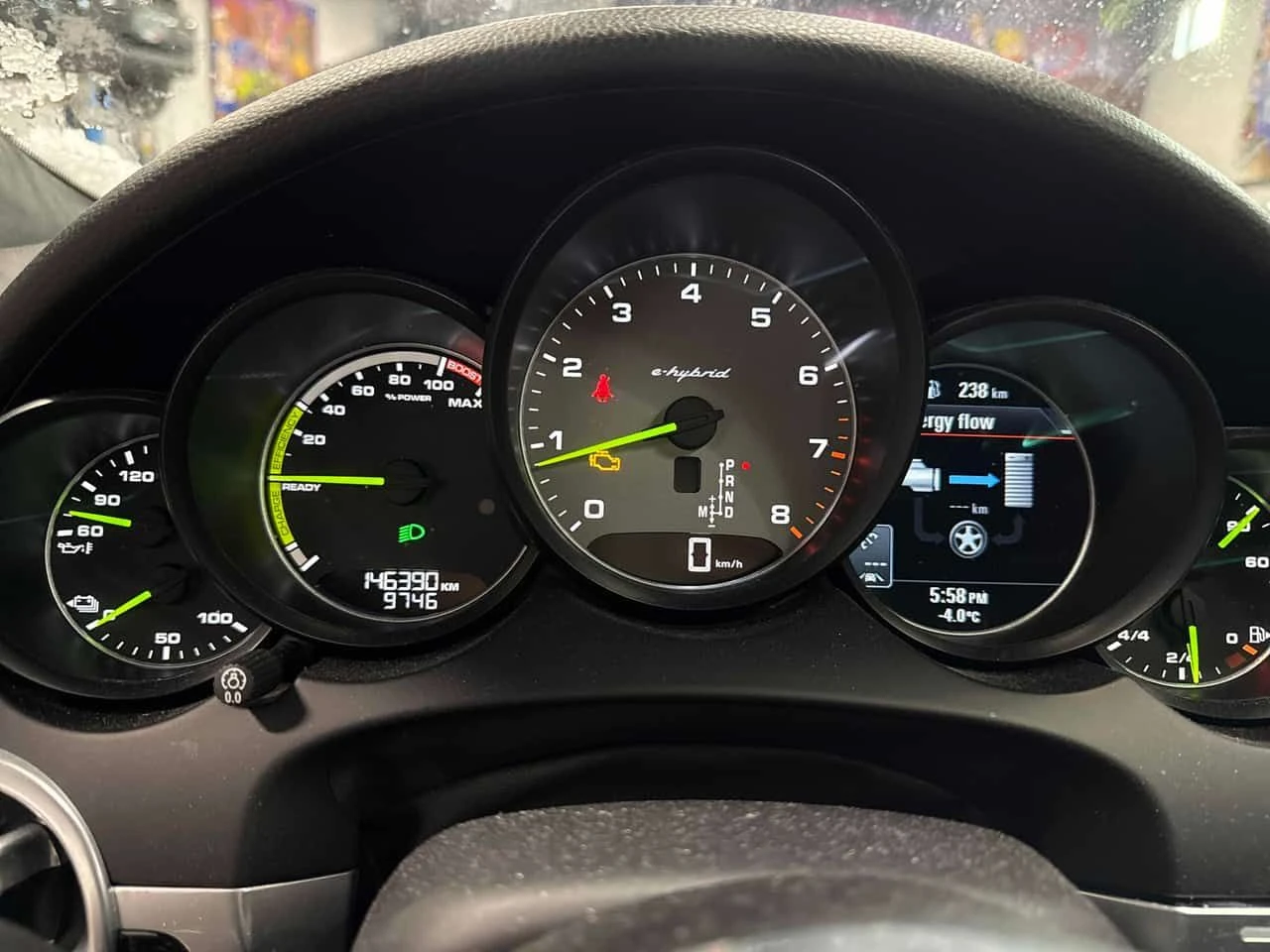 Porsche Cayenne * S E Hybrid * PANO* KEYLESS* ПОДГРЕВ* , снимка 8 - Автомобили и джипове - 54111784