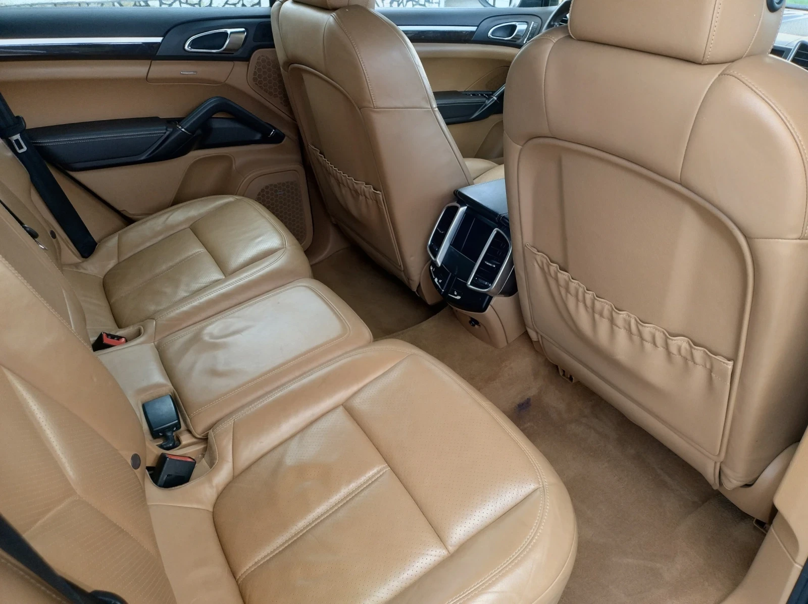 Porsche Cayenne 4.8 V8 Bi-turbo full, снимка 14 - Автомобили и джипове - 54391579