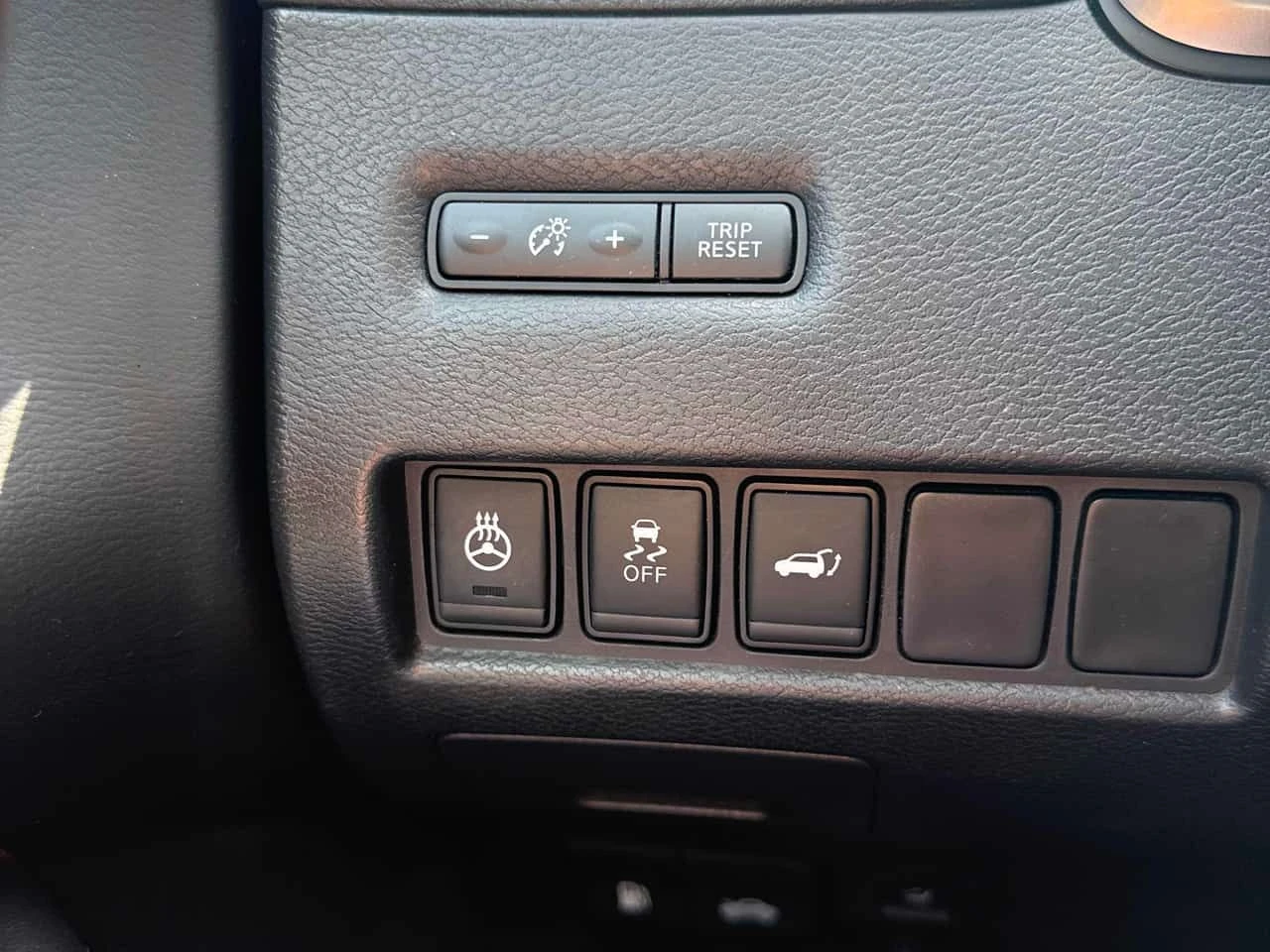 Nissan Murano * AWD 4dr * CARFAX * ЦЕНА ДО БГ, снимка 12 - Автомобили и джипове - 54429680