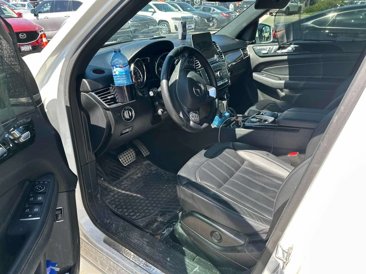 Mercedes-Benz GLE 400 ПОДГРЕВИ * ПАНО * KEYLESS * CARFAX * H/K, снимка 5 - Автомобили и джипове - 54731471
