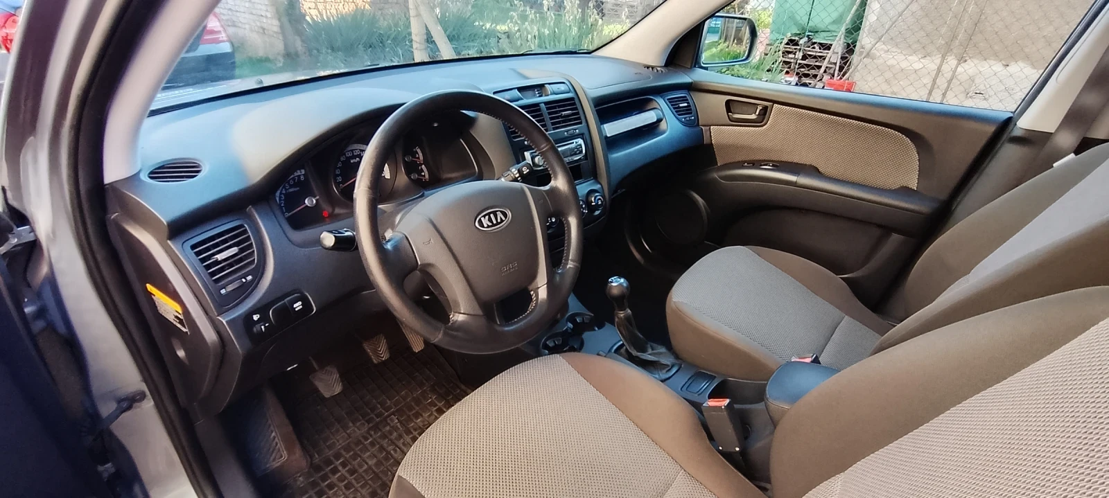Kia Sportage, снимка 6 - Автомобили и джипове - 54824458