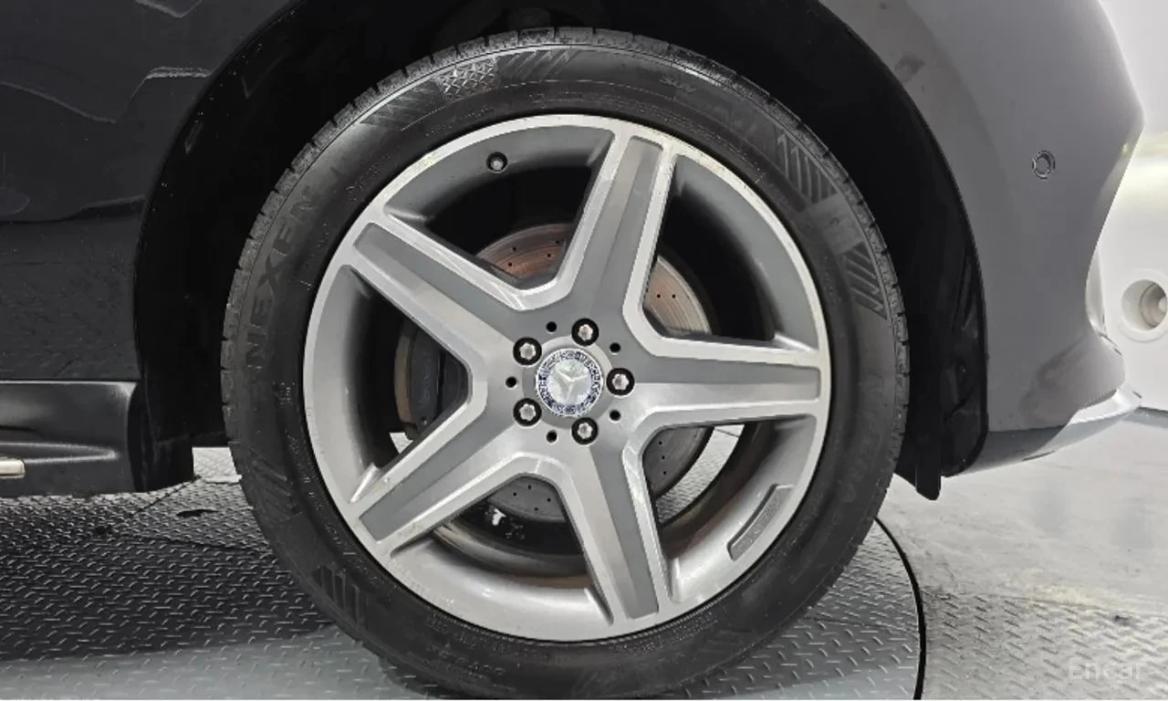 Mercedes-Benz GLE 350 4MATIC * КРАЙНА ЦЕНА ДО БЪЛГАРИЯ, снимка 5 - Автомобили и джипове - 55843066