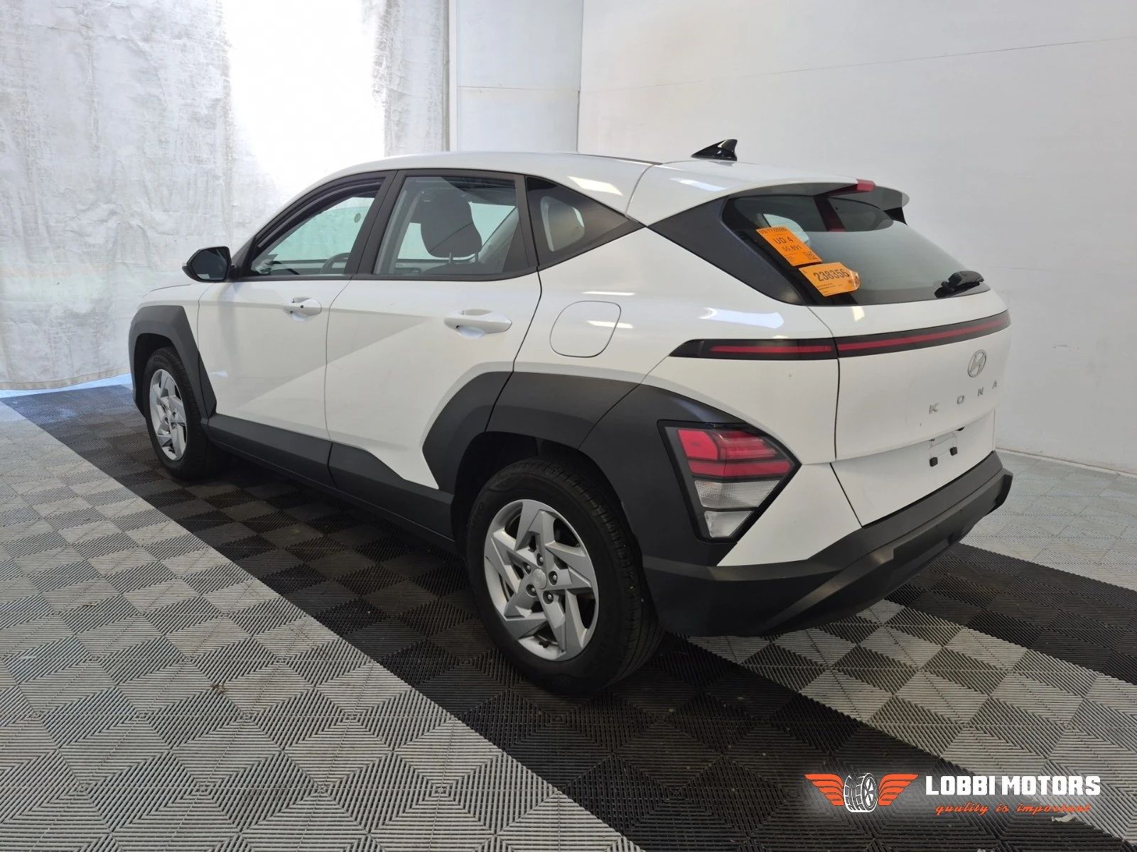 Hyundai Kona, снимка 4 - Автомобили и джипове - 56068268